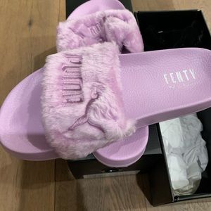 NEW in box - Puma Fenty faux fur slides